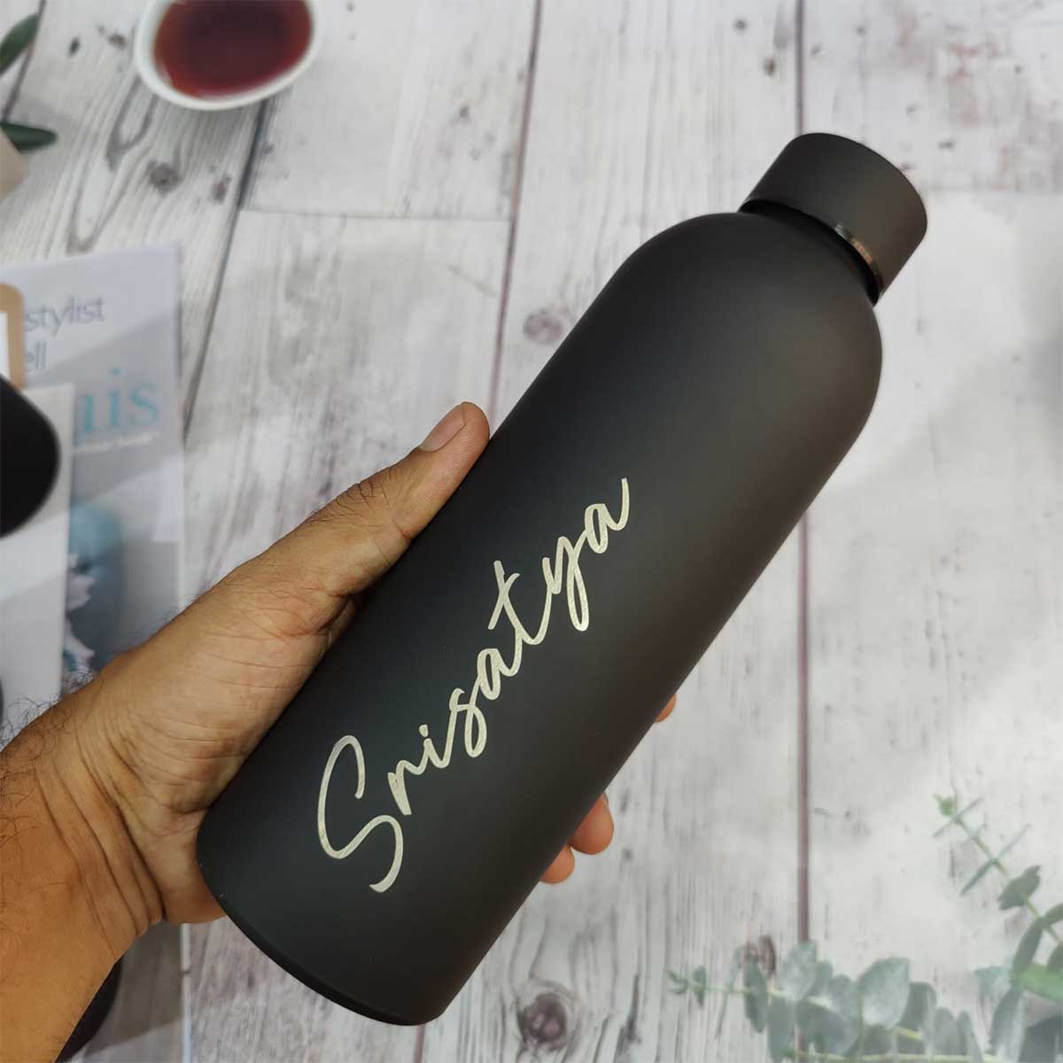 Personalized Black Rubber Matte Insulated Bottle β Premium Stainless Steel, Double-Walled, 500ml, Custom Name Print