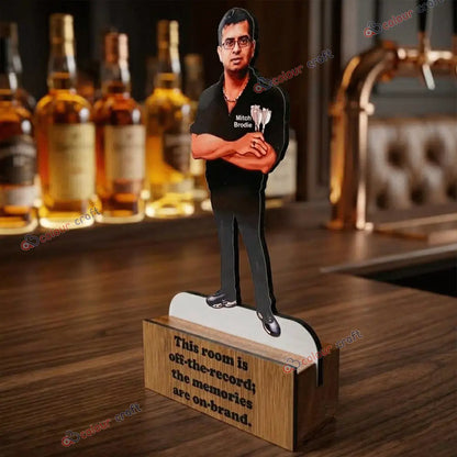 Custom photo caricature desk standee gift with premium wooden base