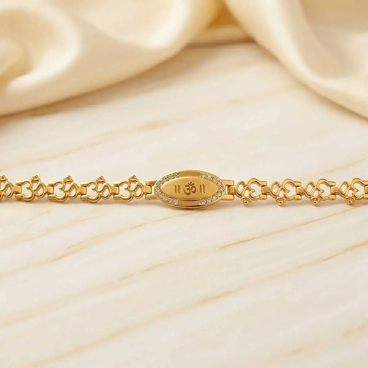 Stylish Rakhi for Bhai